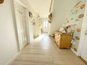 Greenhurst Road- click for photo gallery